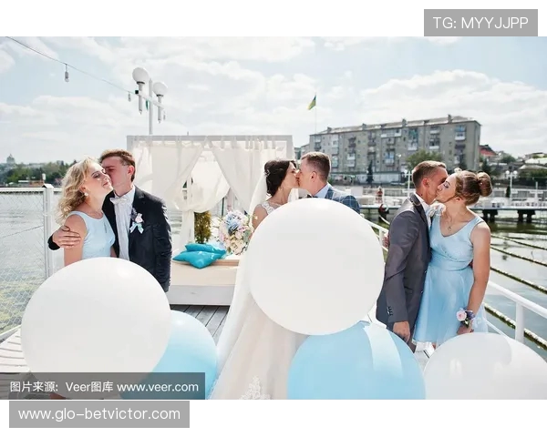 伴郎伴娘互动游戏挑战盘点鞋子气球趣味比拼全程回顾